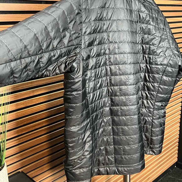 Patagonia Black Jacket Men’s XXL - excellent condition - Picture 6 of 8